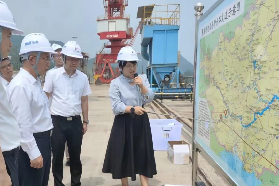 要闻｜刘可到崇左市调研水运建设情况2.jpg
